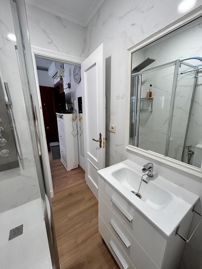 Apartamento Giulia Севилья Экстерьер фото